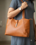 SLEEK HANDBAG